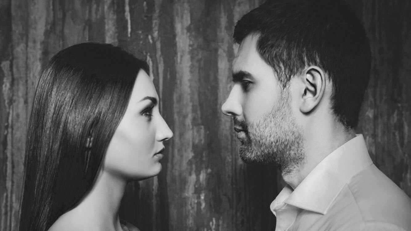 Όχι πια Χαλί να σε Πατήσει: Πώς να είσαι πιο Δυναμικός στη σχέση σου